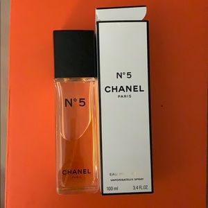 Chanel No 5 Eau De Toilette Vaporizing Spray